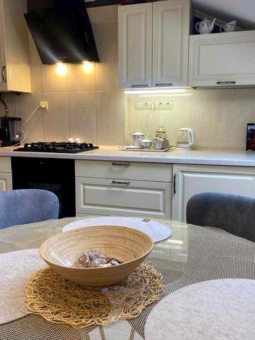 2к з ремонтом в районі Центрального парку