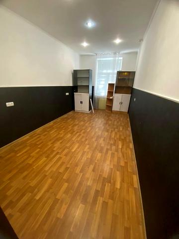 Сокальська вул., 1