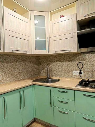 Продам 2к квартиру ул. Семафорная. Можно безналичный расчёт.