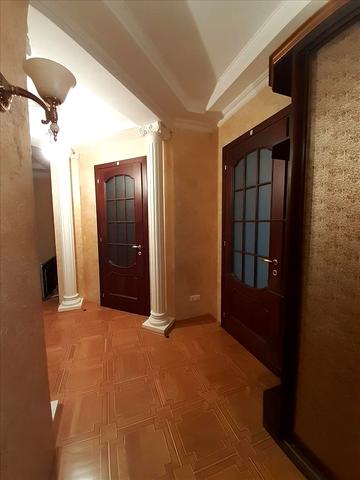 Котляревського вул., 1