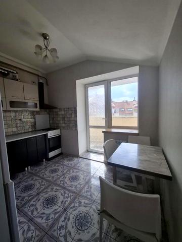 Богдана Хмельницького вул., 9-В