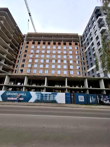 Юліана Целевича вул., 28