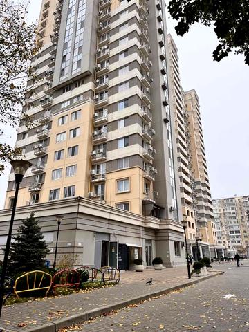 Добровольців вул. (Маршала Говорова), 10/6