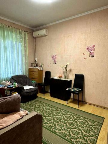 Стрітенська вул. (Комсомольська), 44