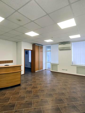 Саксаганського вул., 42