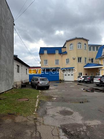 Радистів вул., 64