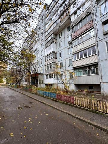 Гетьмана Полуботка вул., 76