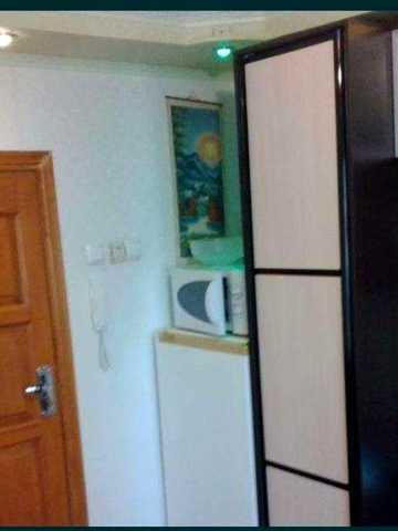 Продам гостинку с  ремонтом. Гвардейцев Щиронинцев. 39А