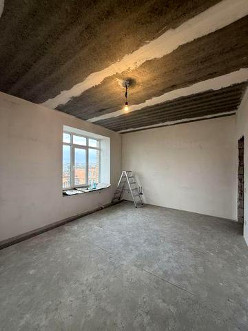 Продам 2-х кімнатну квартиру. Район ДНС ЖК Зелений