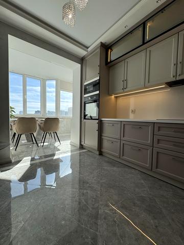 Івана Похитонова вул., 5