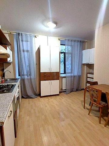 Довгострокова оренда 2к Квартира Катерининська площа