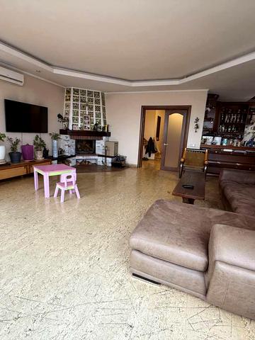 Раїси Окіпної вул., 4-А