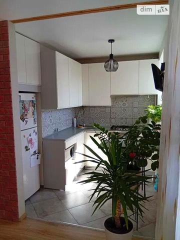 Продаж 2к Квартира Тролейбусна (Степана Халтуріна) вулиця