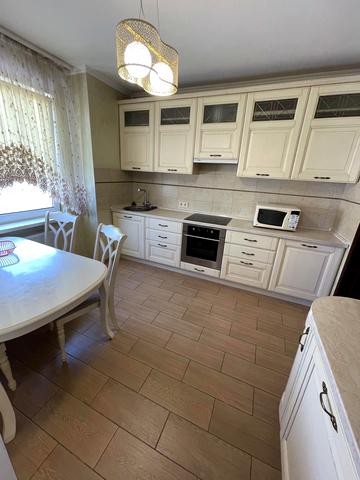 Миколи Закревського вул., 95-Г