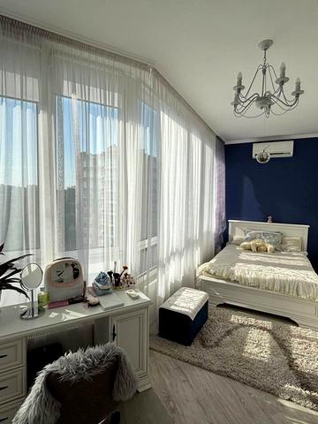 Князів Коріатовичів вул., 114