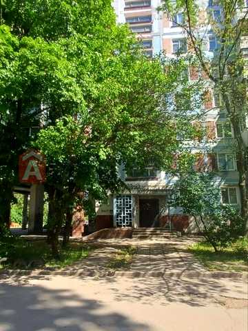 Василия Сергиенко ул. (Заднепровская ул.), 33, Хортицкий, Запоріжжя, Запорізька 22000 USD