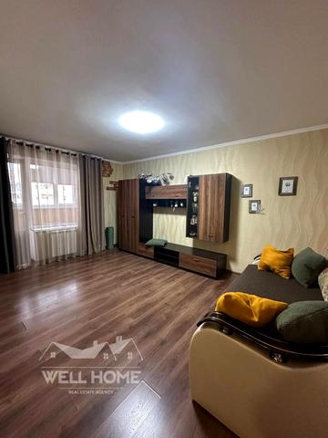 Грушевського вул., 27