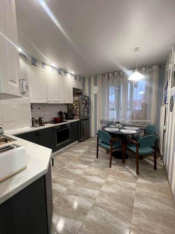 Продам красиву і світлу 2кім.кв. ЖК Атлант!Вул. Москаленка49! ЖК Атлант