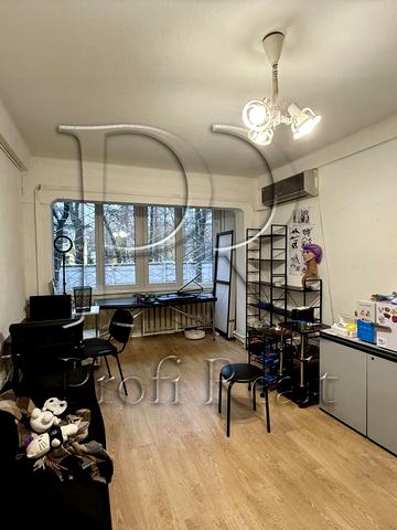 Берестейський просп. (Перемоги), 25