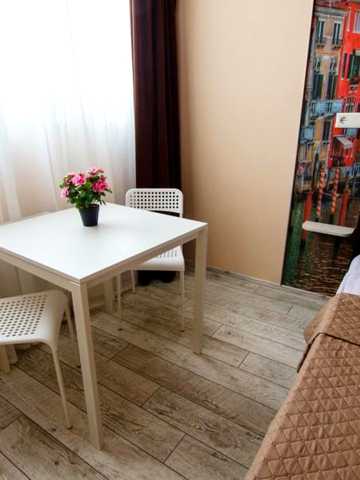 East Residence White