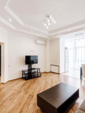 Мукачівський пров., 6