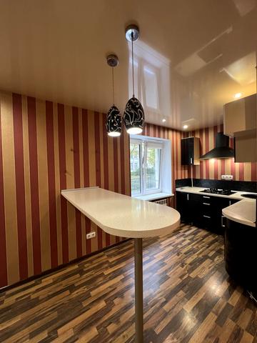 Бутишів пров. (Андрія Іванова вул.), 17