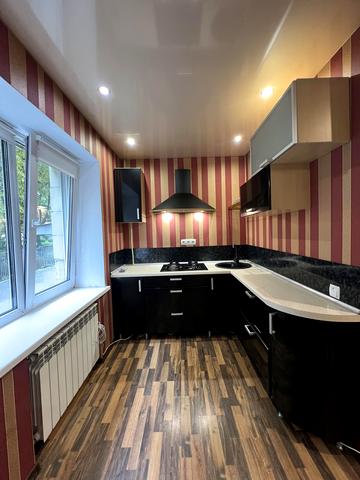 Бутишів пров. (Андрія Іванова вул.), 17