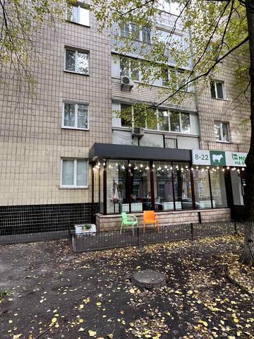Бутишів пров. (Андрія Іванова вул.), 17