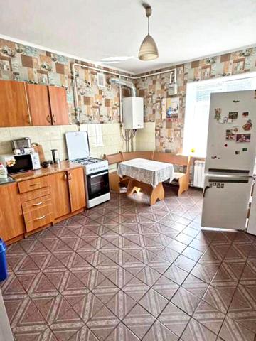 Центральна вул., 39