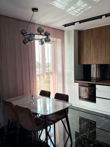 Продаж укомоектованої 1 кімнатної квартири в жк “Great House”