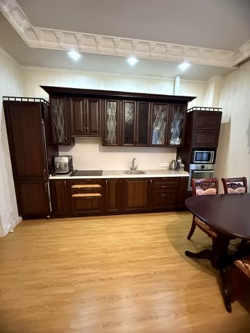 Кандаурова вул., 3