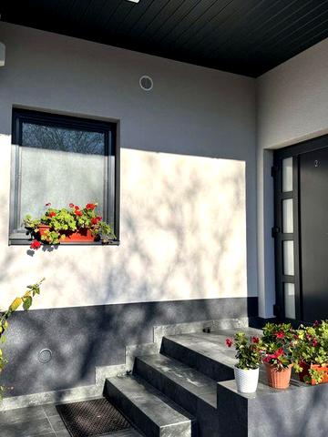 Оренда будинка - частина будинка, перше заселення