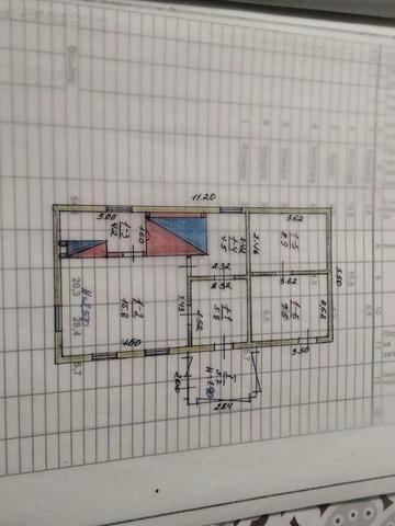 Продам старенький будинок с Мирославка