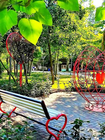 Олексія Вадатурського вул. (Маршала Малиновського), 15