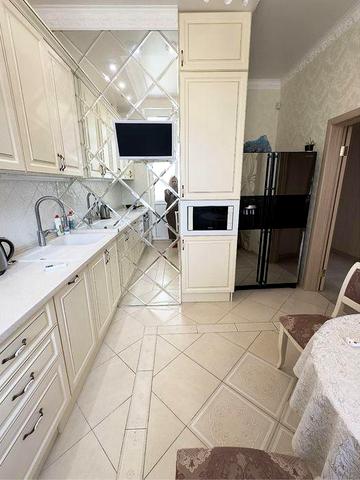 Від власника! Продається 3-к. квартира біля метро Чернігівська