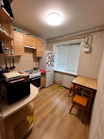 Прожається 2-к квартира з інд. опаленням та ремонтом Сороченці