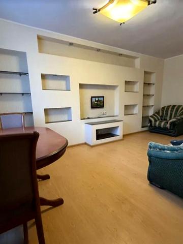 Каденюка вул. (Танкопія), 8а