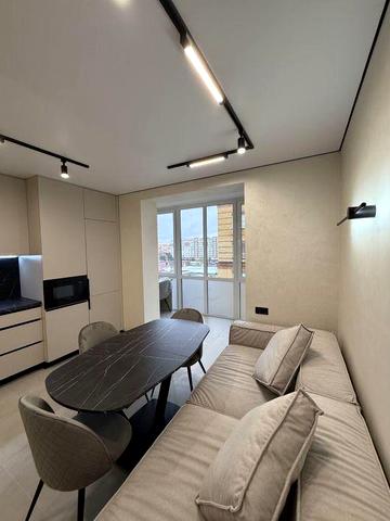 Продаж двохкімнатної квартири на вул.Д.Попова! Центр! Новий ремонт! ЖК Центральний 1