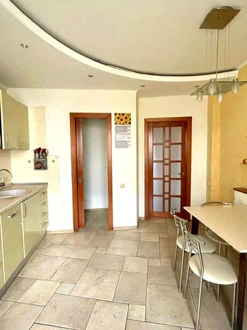 Дюківська вул., 14