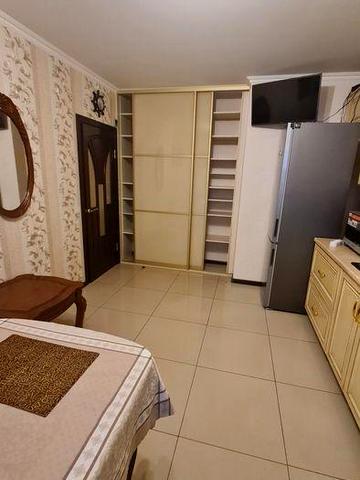 1к.кв 65 м2, в ЖК Васильківський, метро ВАСИЛЬКІВСЬКА, Коломийський 17