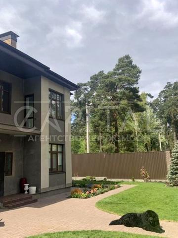 Центральна вул.