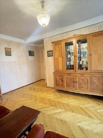 Неймовірна ЧОТИРИКІМНАТНА квартира в 5хв від метро Лівобережна