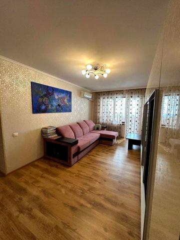 Продам 4комн квартира початок пр. Слобожанский пр.Мануйловський 77