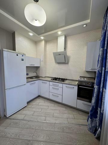 Отакара Яроша вул., 27