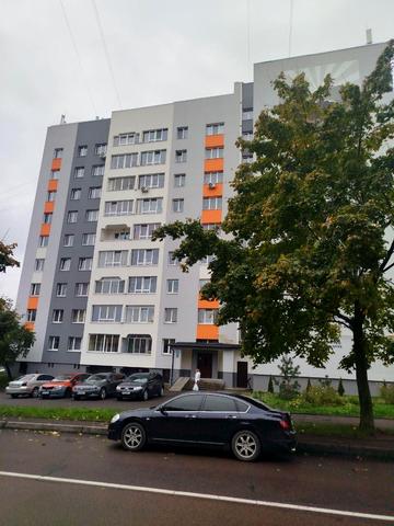 Коломийська вул., 8