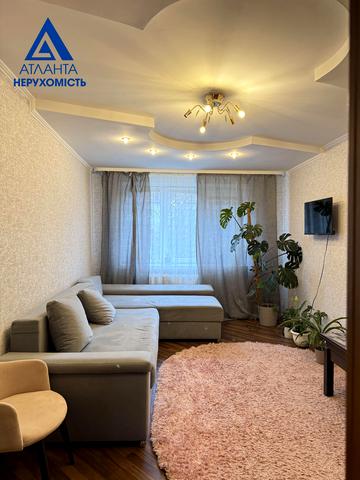 Рівненська вул., 107а