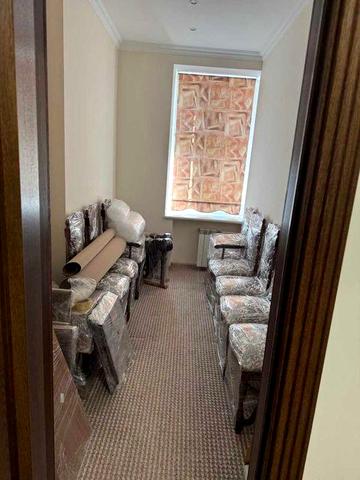 Продам 3-кімнатну квартиру на Інститутській 16 !