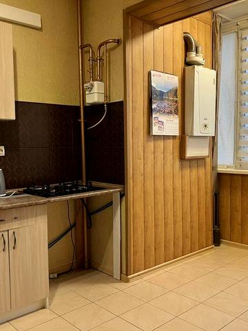 ЖК "Смарагдове місто". Здається світла простора 1-к.квартира.