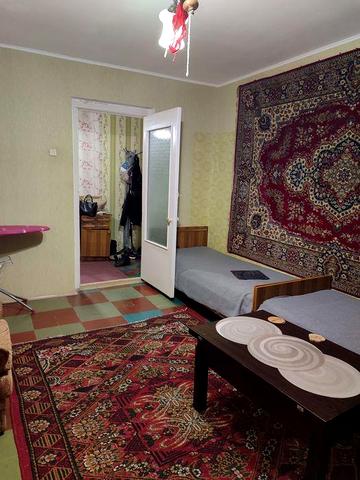 Продаємо 2 кімн квартиру Новомиколаївка (4 лікарня)