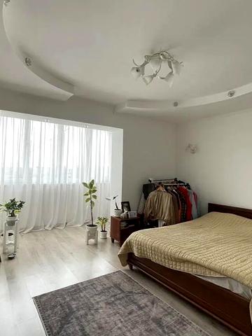 Північний бульв., 5б